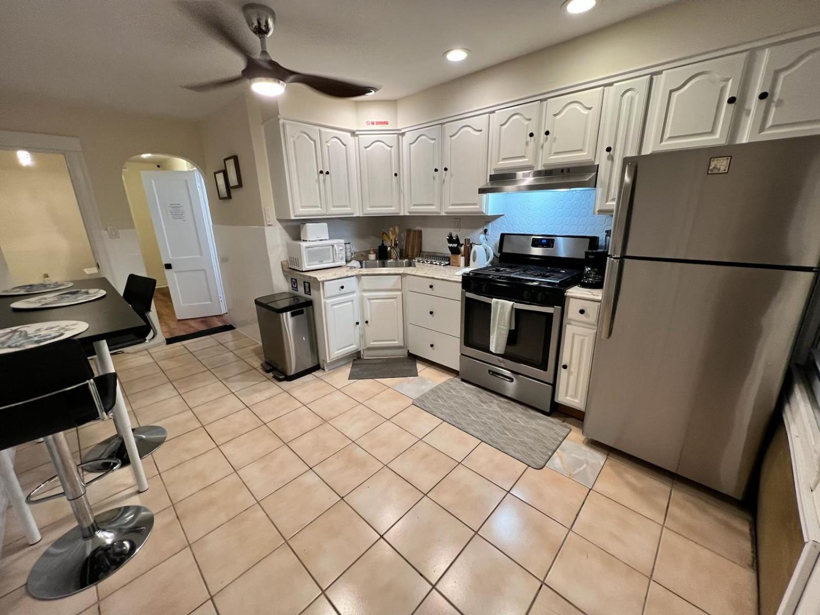 7-A Diamond In Yonkers Apartment Exterior foto